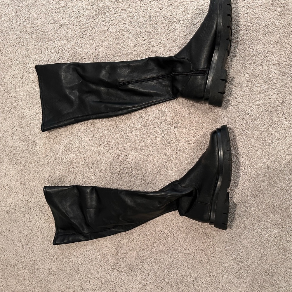 Black Treaded Sole